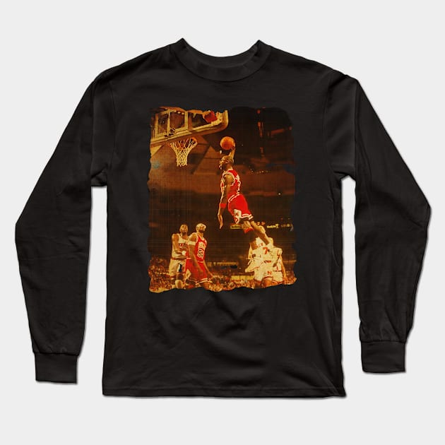 Basket - Dunk Jordan vtg photo Long Sleeve T-Shirt by IndianaWild